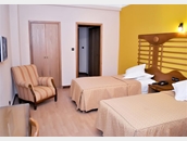 HOTEL REMBRANDT_07.jpg